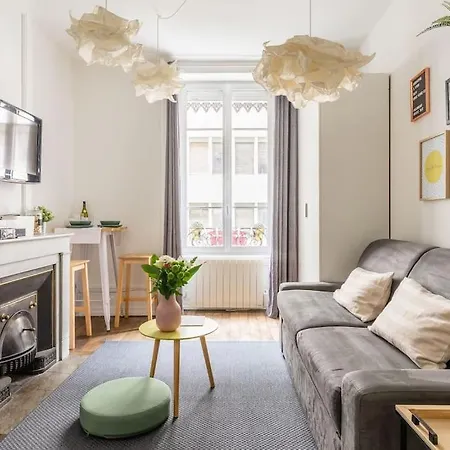 Apartment Moderne Et Calme